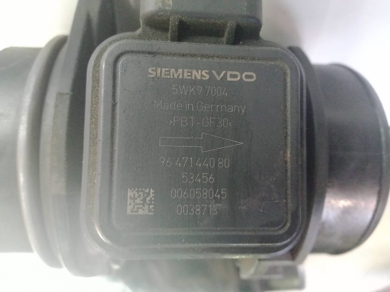 Recambio de caudalimetro para toyota aygo (kgb/wnb) 1.4 turbodiesel referencia OEM IAM 9647144080-5WK97004  