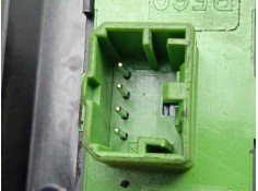 Recambio de mando elevalunas delantero derecho para fiat ducato maxi furgón g. vol. 35 (290) 2.3 jtd cat referencia OEM IAM 3017 2