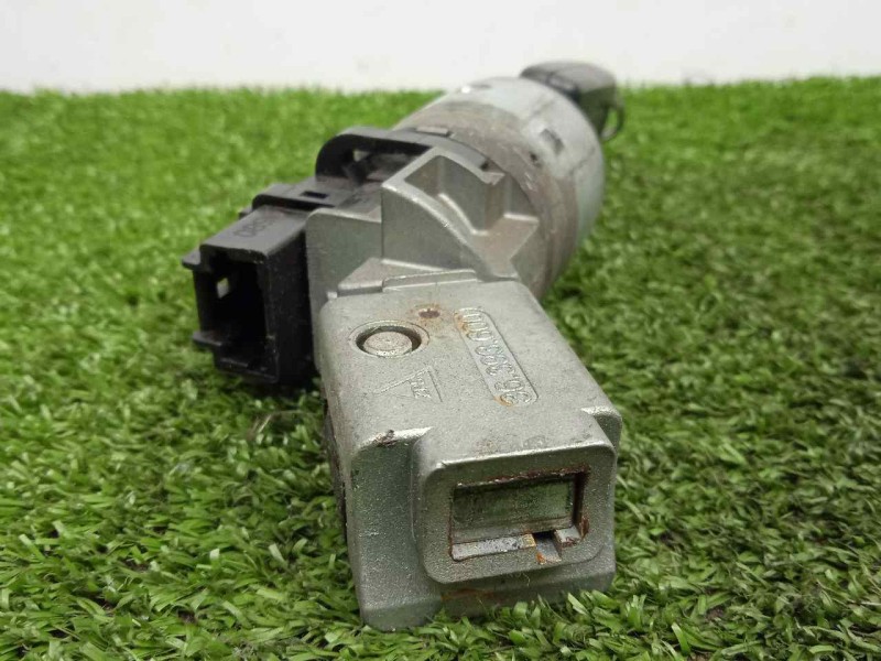 Recambio de conmutador de arranque para peugeot 207 1.4 hdi referencia OEM IAM 36393600 3.PINES 