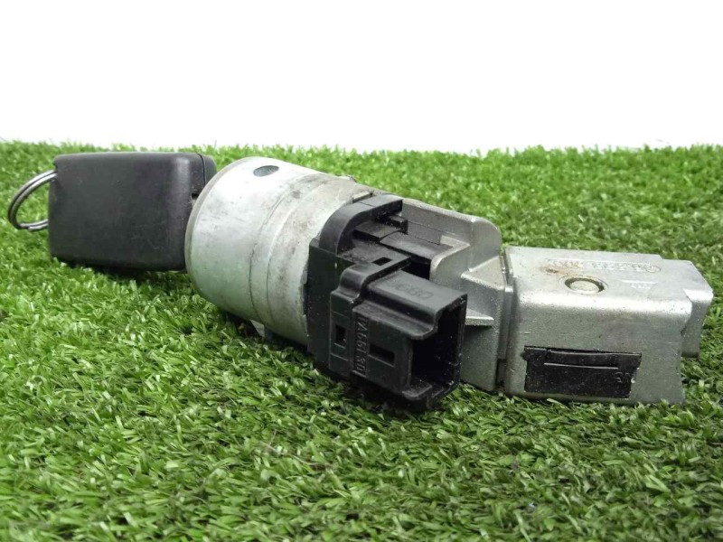 Recambio de conmutador de arranque para peugeot 207 1.4 hdi referencia OEM IAM 36393600 3.PINES 