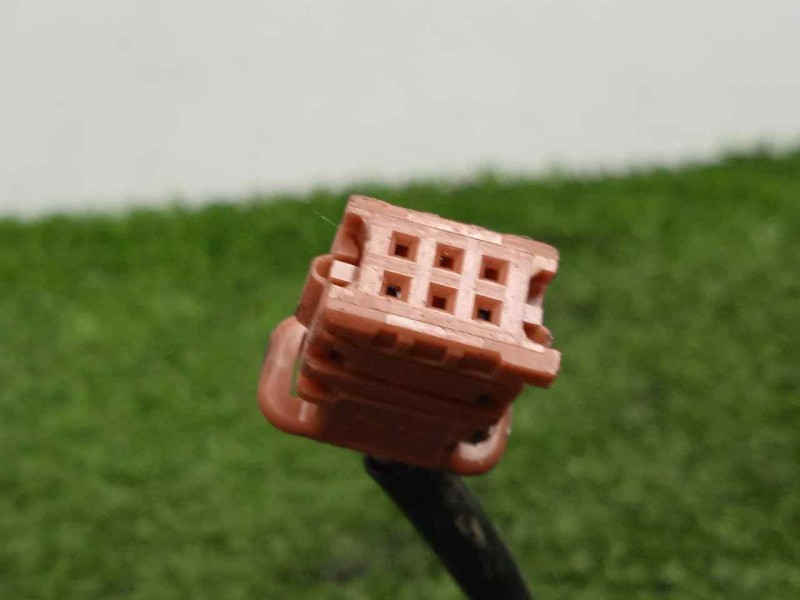 Recambio de antena para peugeot 207 1.4 hdi referencia OEM IAM 9648445190  