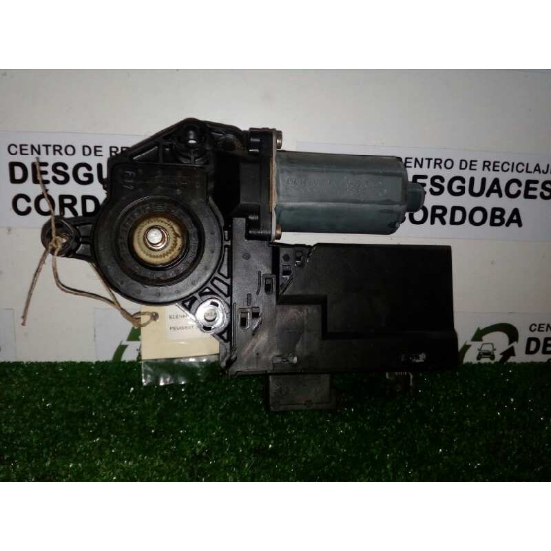 Recambio de motor elevalunas delantero izquierdo para peugeot 307 (s1) 1.6 16v cat referencia OEM IAM   