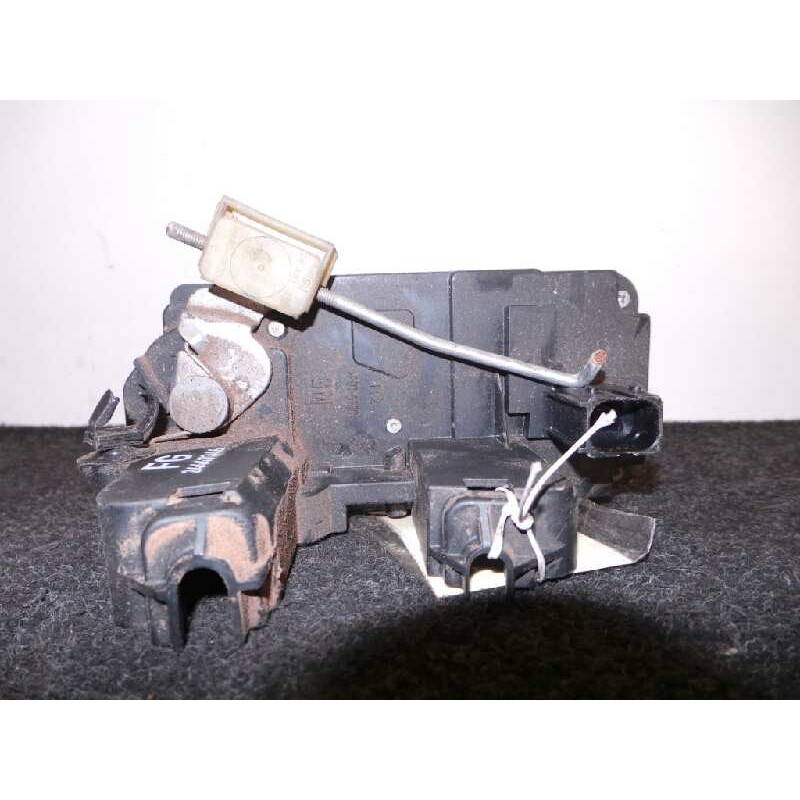 Recambio de cerradura puerta trasera derecha para opel vectra c berlina 2.0 dti referencia OEM IAM  5 PINES 