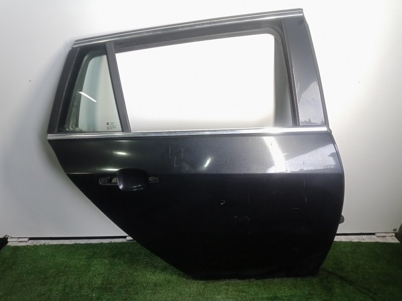 Recambio de puerta trasera derecha para opel insignia sports tourer 2.0 cdti cat referencia OEM IAM   