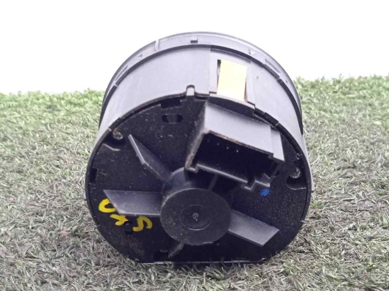 Recambio de interruptor luces para audi a6 berlina (4f2) 2.0 tdi referencia OEM IAM 4F1941531D  