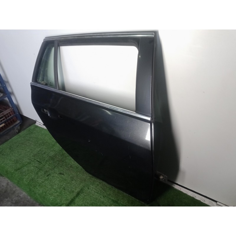 Recambio de puerta trasera derecha para opel insignia sports tourer 2.0 cdti cat referencia OEM IAM   