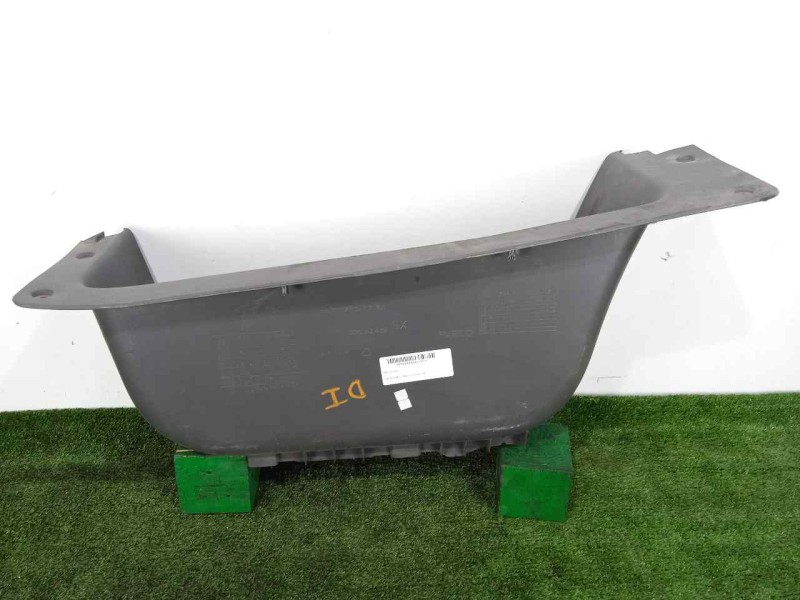 Recambio de moldura para iveco daily ka 3.0 diesel cat referencia OEM IAM 351000500-500312439-5801257175  