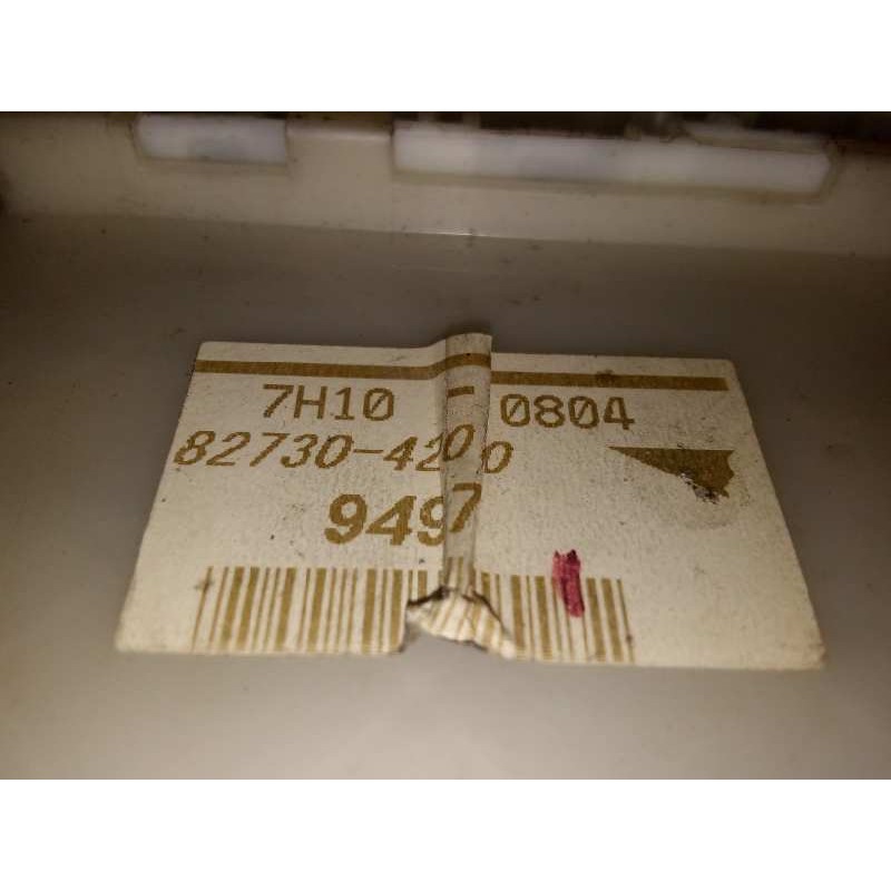 Recambio de caja reles / fusibles para toyota rav 4 (a3) 2.2 turbodiesel cat referencia OEM IAM 8273042010-7H100804  