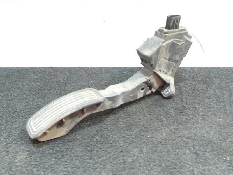 Recambio de potenciometro pedal para toyota auris 1.4 turbodiesel cat referencia OEM IAM 7811002010-46131350957  CTS