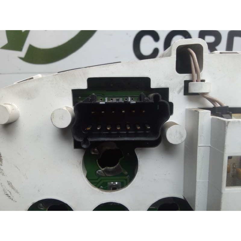 Recambio de cuadro instrumentos para chrysler voyager (rg) 2.5 crd cat referencia OEM IAM P05082528AD  