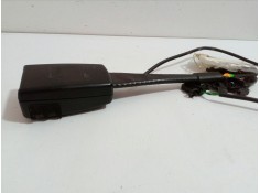 Recambio de enganche cinturon delantero izquierdo para audi a4 ber. (b8) 1.8 16v tfsi referencia OEM IAM 8K0857755D01C  2.CABLES 2