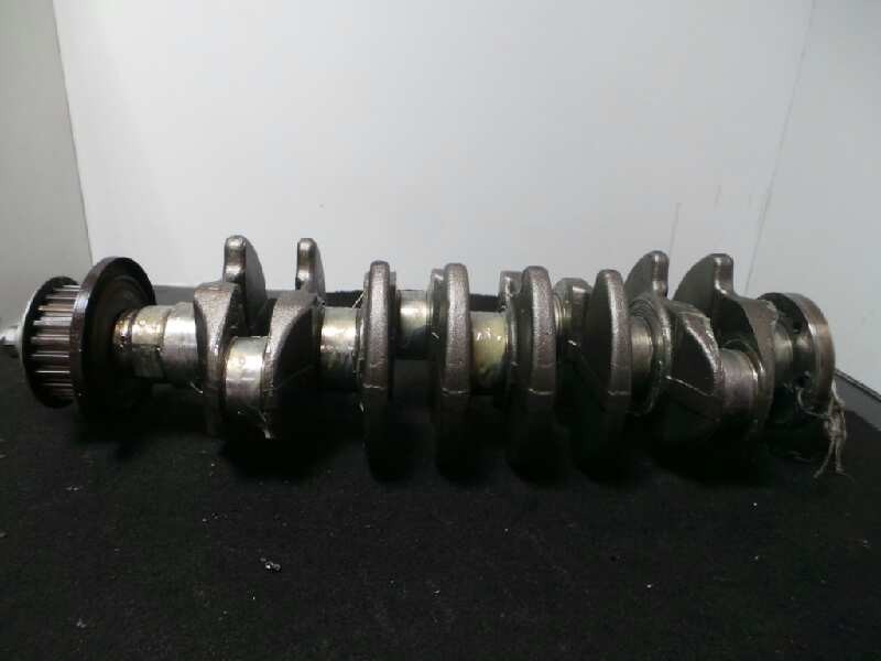 Recambio de cigueñal para peugeot 206 berlina 1.4 hdi referencia OEM IAM 6238C-1T  