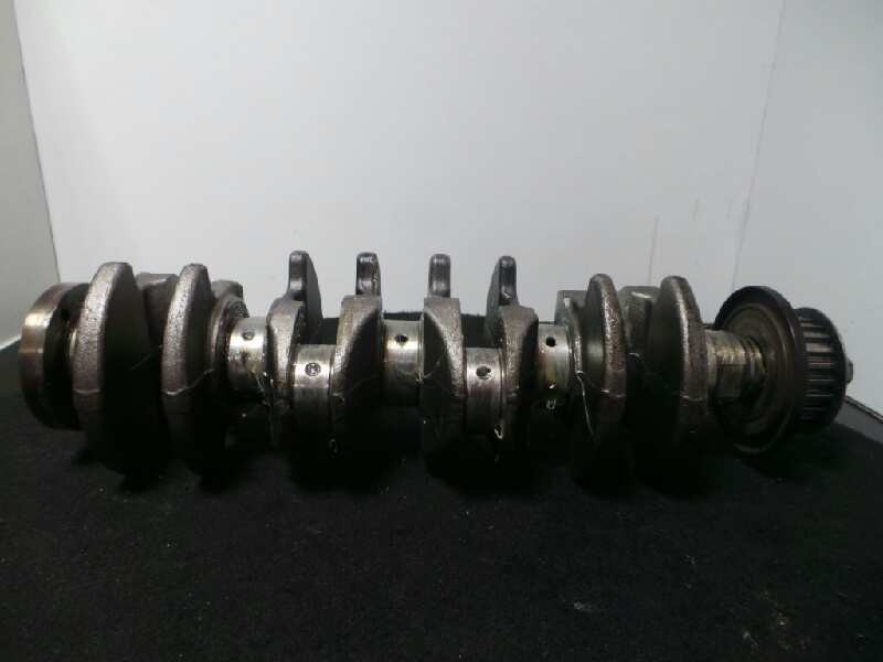 Recambio de cigueñal para peugeot 206 berlina 1.4 hdi referencia OEM IAM 6238C-1T  