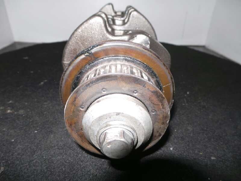 Recambio de cigueñal para peugeot 206 berlina 1.4 hdi referencia OEM IAM 6238C-1T  
