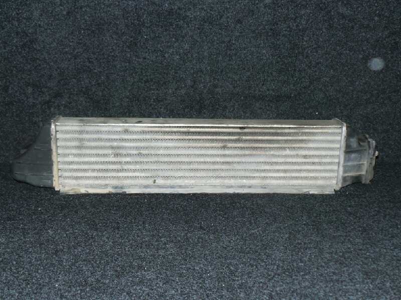 Recambio de intercooler para bmw serie 3 berlina (e46) 2.0 16v diesel cat referencia OEM IAM 17512246795  