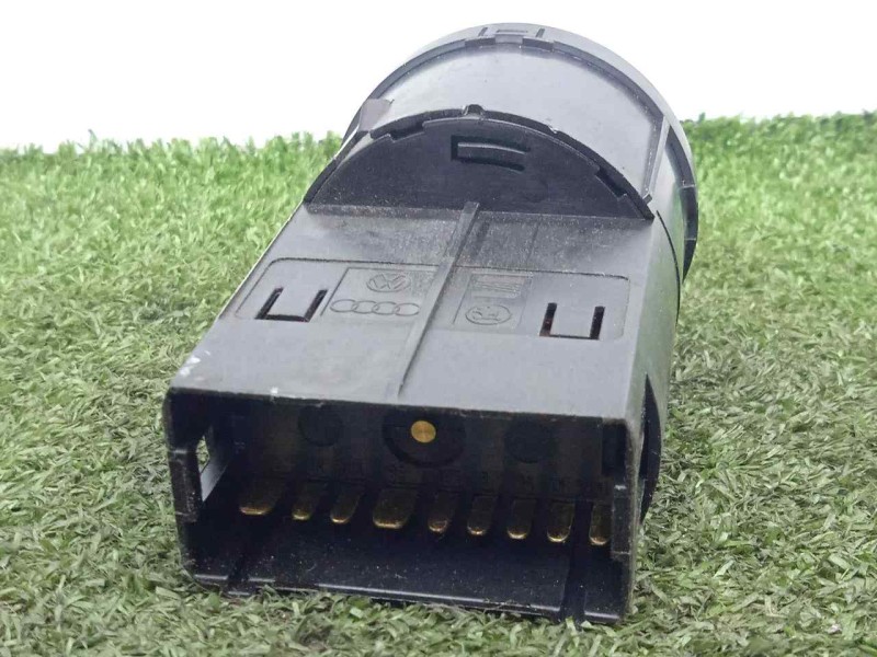 Recambio de interruptor luces para skoda superb (3u4) 1.9 tdi referencia OEM IAM 3B0941531C 2.ANTINIEBLAS 