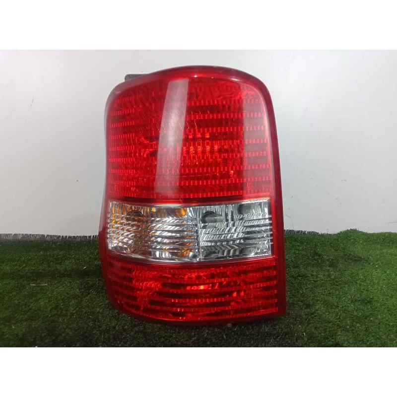 Recambio de piloto trasero izquierdo para kia carnival ii 2.9 crdi cat referencia OEM IAM SINREFERENCIA 02-06 