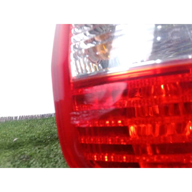 Recambio de piloto trasero izquierdo para kia carnival ii 2.9 crdi cat referencia OEM IAM SINREFERENCIA 02-06 