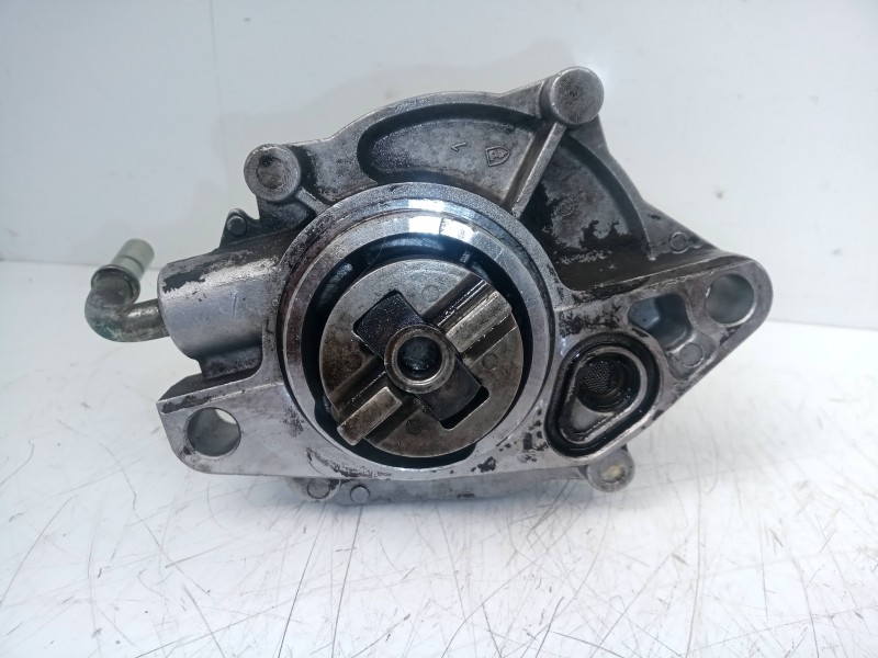 Recambio de depresor freno / bomba vacio para peugeot 206 berlina 1.4 hdi referencia OEM IAM 9637413980  