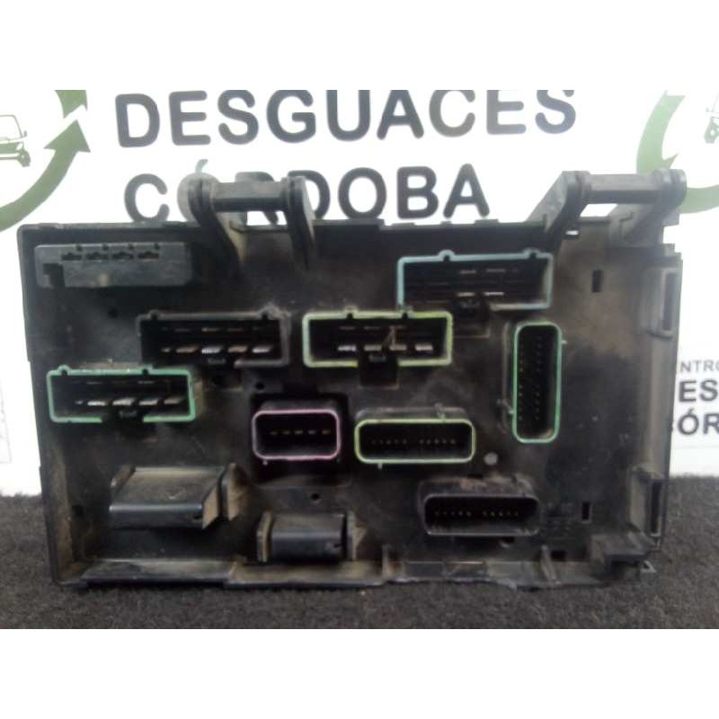 Recambio de caja reles / fusibles para chrysler voyager (rg) 2.5 crd cat referencia OEM IAM P04727558AC  