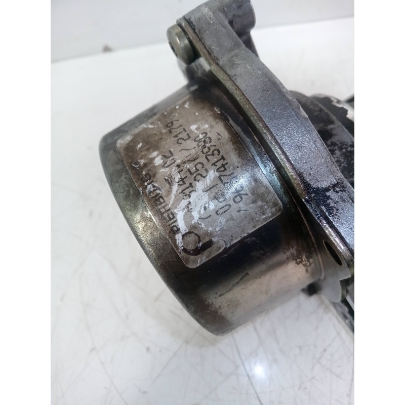 Recambio de depresor freno / bomba vacio para peugeot 206 berlina 1.4 hdi referencia OEM IAM 9637413980  