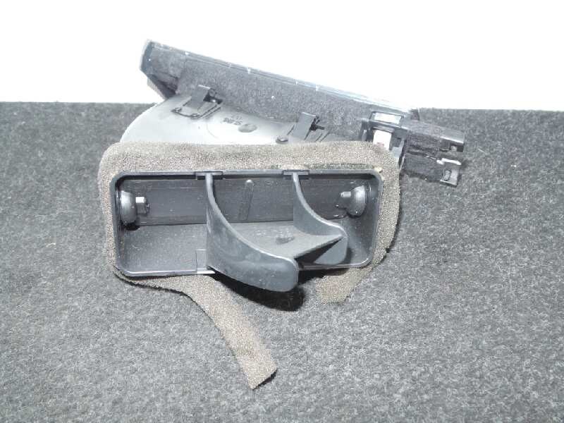 Recambio de rejilla salpicadero para audi a6 berlina (4f2) 2.0 tdi referencia OEM IAM  LADO COPILOTO 