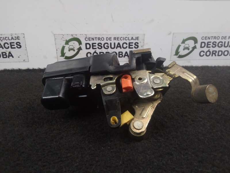 Recambio de cerradura puerta delantera derecha para chrysler voyager (rg) 2.5 crd cat referencia OEM IAM NOTIENEREFERENCIA 4.PIN