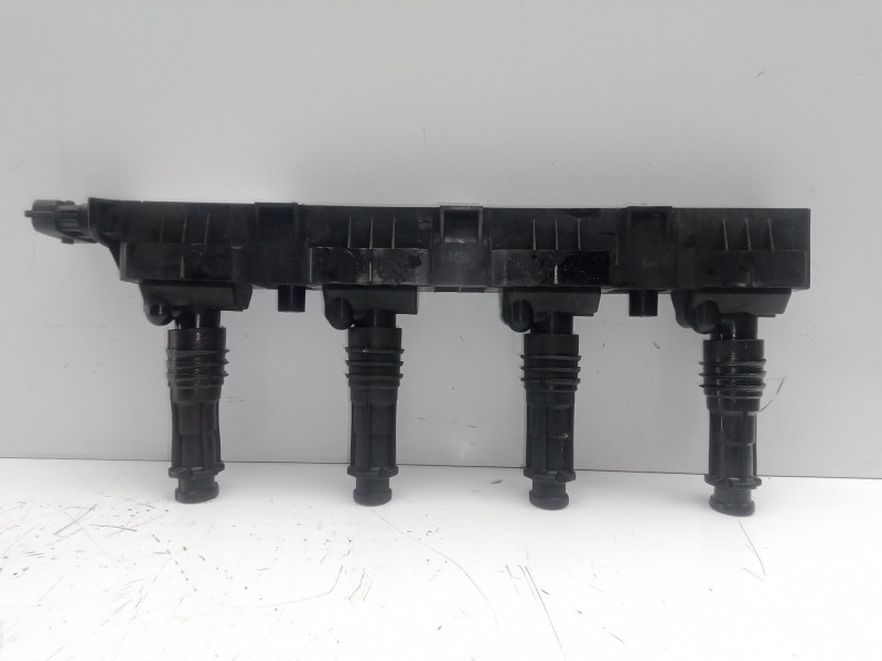 Recambio de bobina encendido para opel corsa d 1.4 16v referencia OEM IAM   