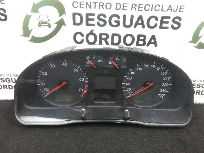 Recambio de cuadro instrumentos para volkswagen passat berlina (3b2) 1.8 20v turbo referencia OEM IAM 3B0920822-110008961016  VD