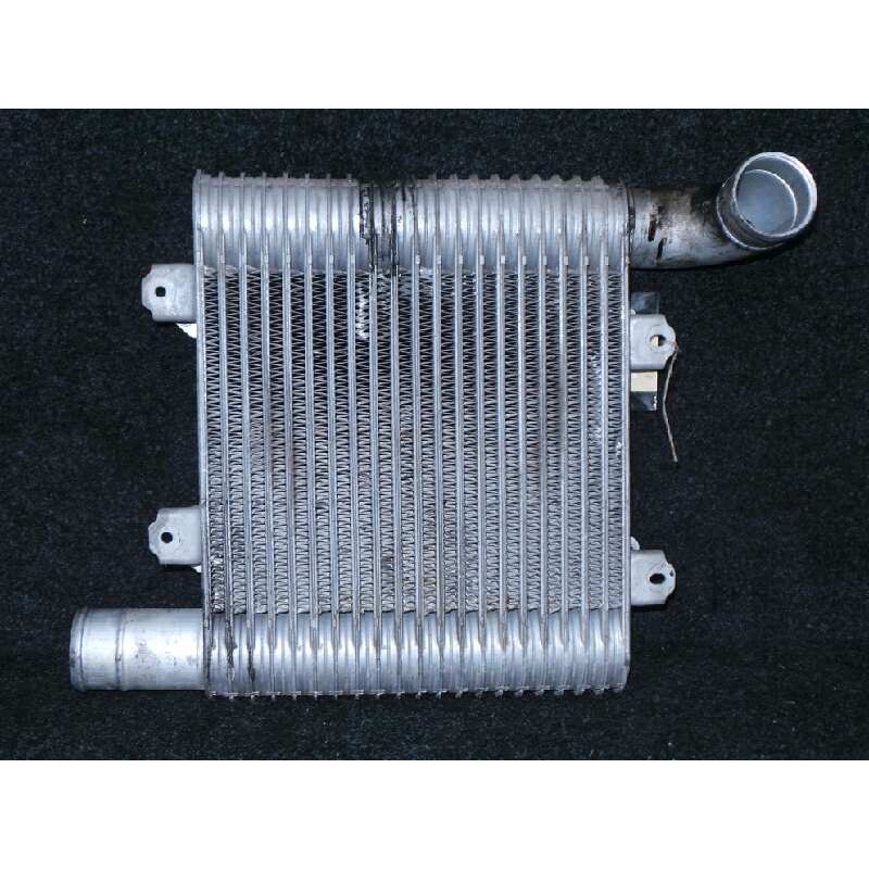 Recambio de intercooler para kia carens 2.0 crdi referencia OEM IAM 2827127350  MANDO