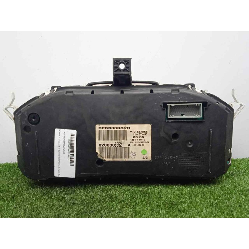 Recambio de cuadro instrumentos para renault megane ii classic berlina 1.9 dci diesel referencia OEM IAM 8200306552A  
