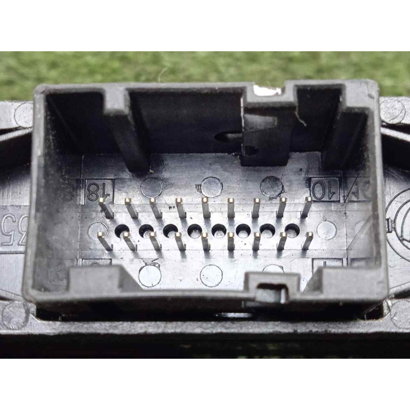 Recambio de warning para alfa romeo 147 (190) 1.9 jtd cat referencia OEM IAM 735266925  