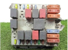Recambio de caja reles / fusibles para alfa romeo 147 (190) 1.9 jtd cat referencia OEM IAM 51742420  