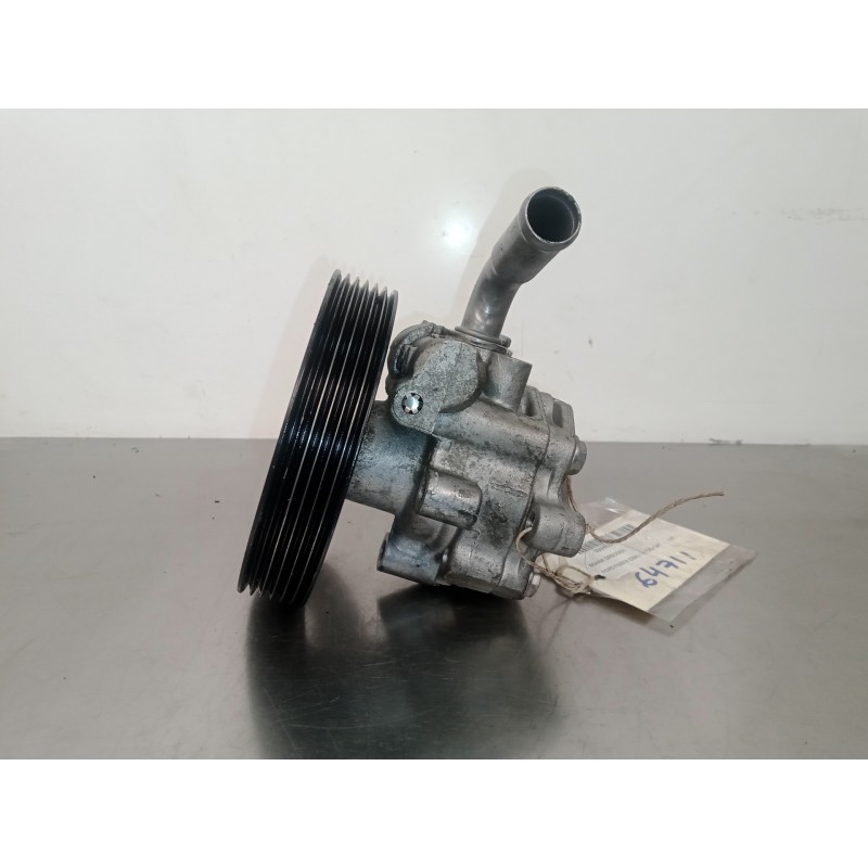 Recambio de bomba direccion para ford fiesta (cbk) 1.4 tdci cat referencia OEM IAM 2S6C3A696DD  