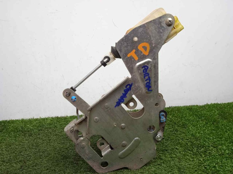 Recambio de motor cierre centralizado trasero derecho para iveco daily ka 3.0 diesel cat referencia OEM IAM SINREFERENCIA  