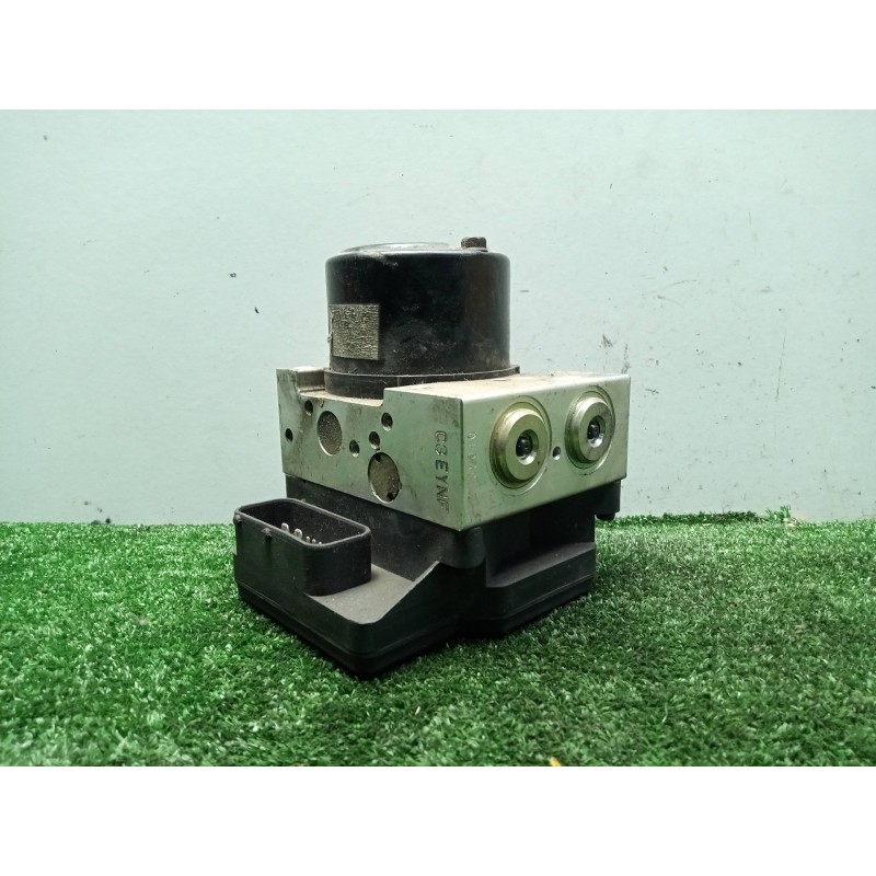 Recambio de abs para kia carens 2.0 turbodiesel cat referencia OEM IAM 5WY7207B-BH601136000-K2FD437A0  