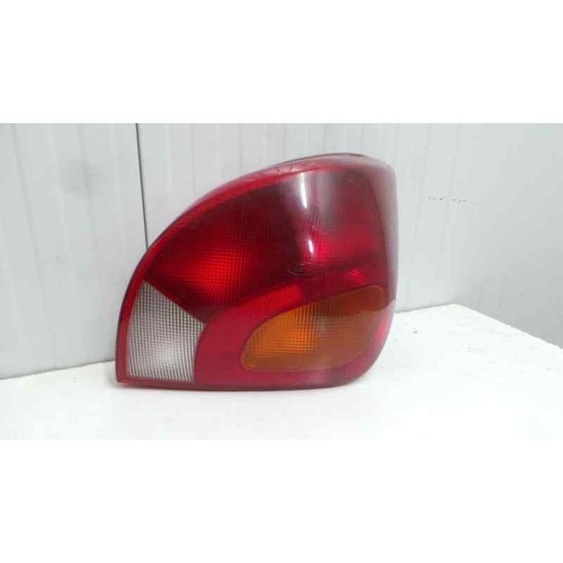 Recambio de piloto trasero derecho para ford fiesta berlina (dx) ambiente referencia OEM IAM  FIESTA.96-02 