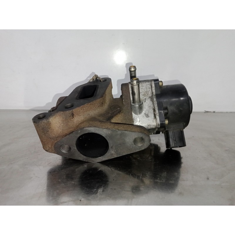 Recambio de valvula egr para nissan almera (n16/e) 2.2 16v turbodiesel cat referencia OEM IAM 79674  0711