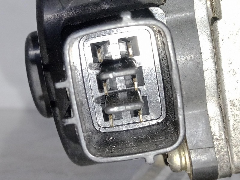 Recambio de valvula egr para nissan almera (n16/e) 2.2 16v turbodiesel cat referencia OEM IAM 79674  0711