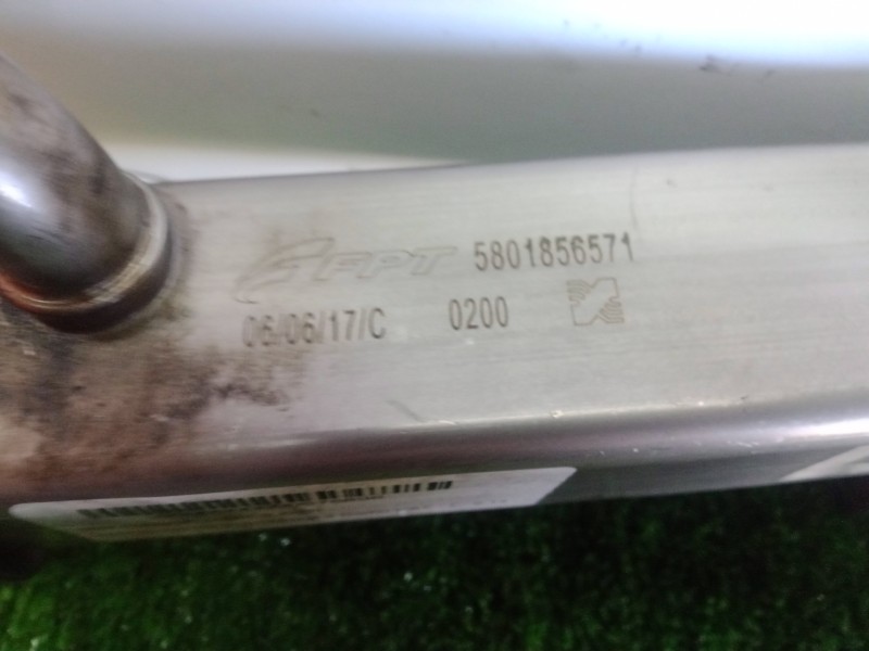 Recambio de enfriador gases egr para iveco daily furgón 2.3 diesel referencia OEM IAM 5801856571  