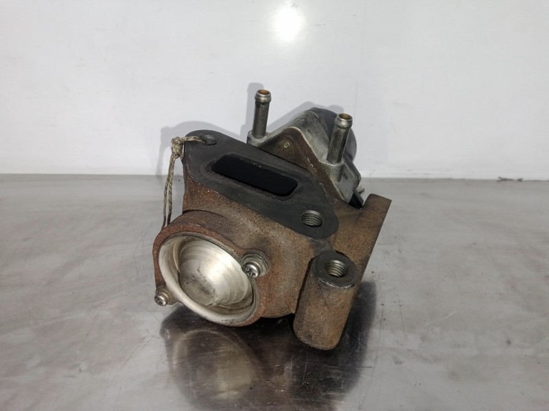 Recambio de valvula egr para nissan almera (n16/e) 2.2 16v turbodiesel cat referencia OEM IAM 79674  0711