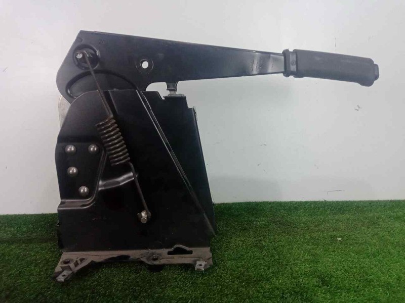 Recambio de palanca freno de mano para iveco daily ka 3.0 diesel cat referencia OEM IAM 504135616  