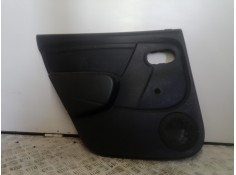 Recambio de guarnecido puerta trasera izquierda para dacia duster 1.5 dci diesel fap cat referencia OEM IAM   