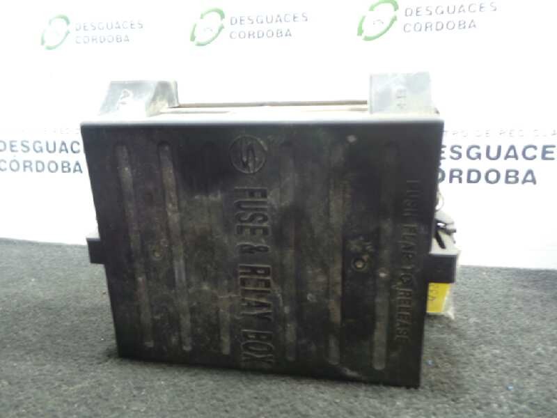 Recambio de caja reles / fusibles para ssangyong rexton 2.7 turbodiesel cat referencia OEM IAM   
