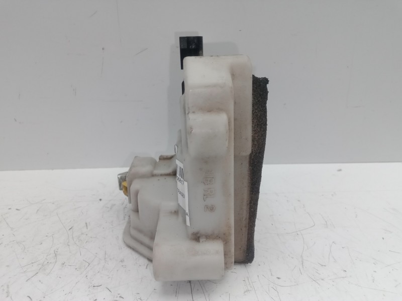 Recambio de cerradura puerta trasera izquierda para kia rio 1.2 cat referencia OEM IAM  4.PINES 