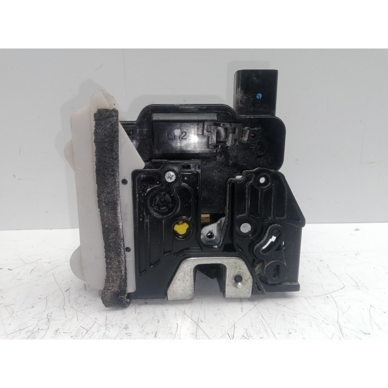 Recambio de cerradura puerta trasera izquierda para kia rio 1.2 cat referencia OEM IAM  4.PINES 