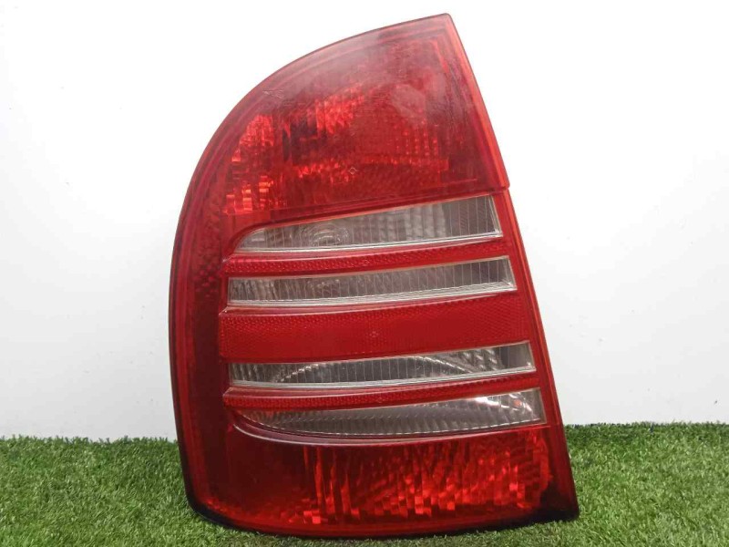 Recambio de piloto trasero izquierdo para skoda superb (3u4) 1.9 tdi referencia OEM IAM 9EL35407801 CON.TARA 