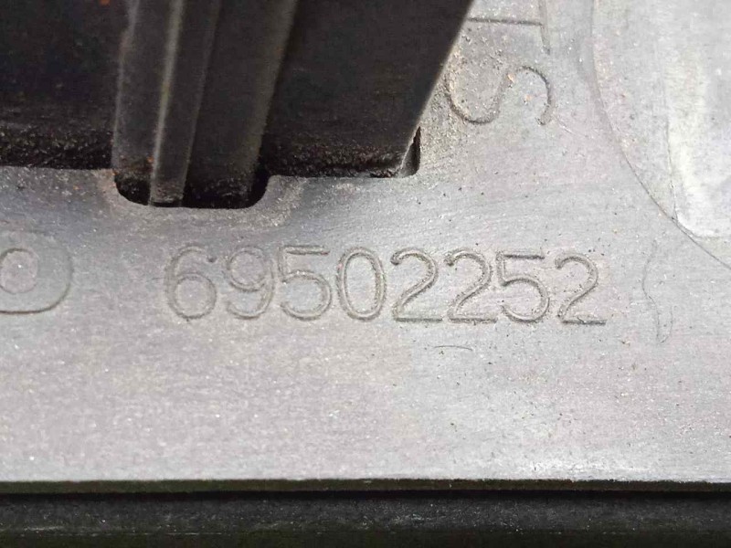 Recambio de sensor para iveco daily ka 3.0 diesel cat referencia OEM IAM 69502252  