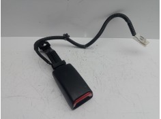 Recambio de enganche cinturon delantero izquierdo para kia rio 1.2 cat referencia OEM IAM  2.PINES 