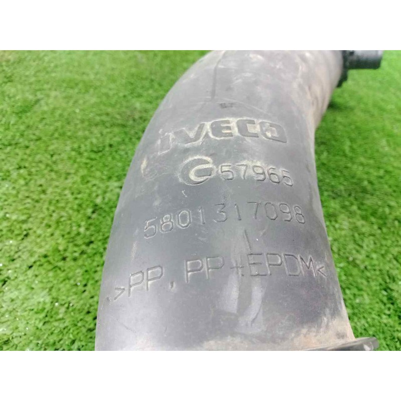 Recambio de tubo presion turbocompresor para iveco daily furgón 2.3 diesel referencia OEM IAM 5801317098 RIGIDO 